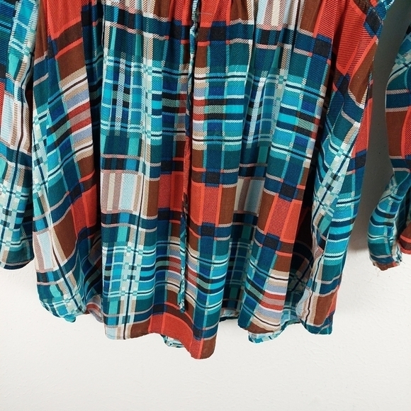 Oona & Maud Maternity Top Sz Med Tunic Plaid Blue Orange Tab Sleeve Ruched Waist - Picture 6 of 8